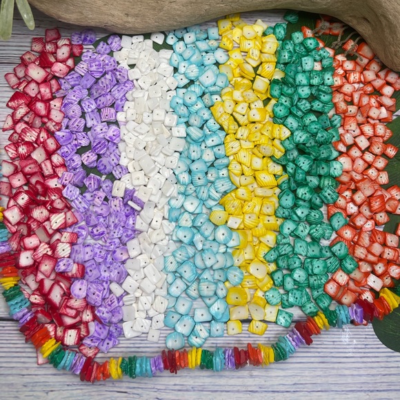 NEW Rainbow Multi Colors Puka Shell Beads Jewelry Making Lot DIY Nautical Beach - Picture 7 of 16